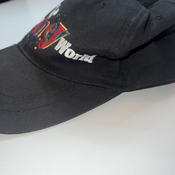 Vintage Walt Disney World Embordered Ball Cap Black Goofys Hat Shop 90s Y2K - Picture 8 of 9